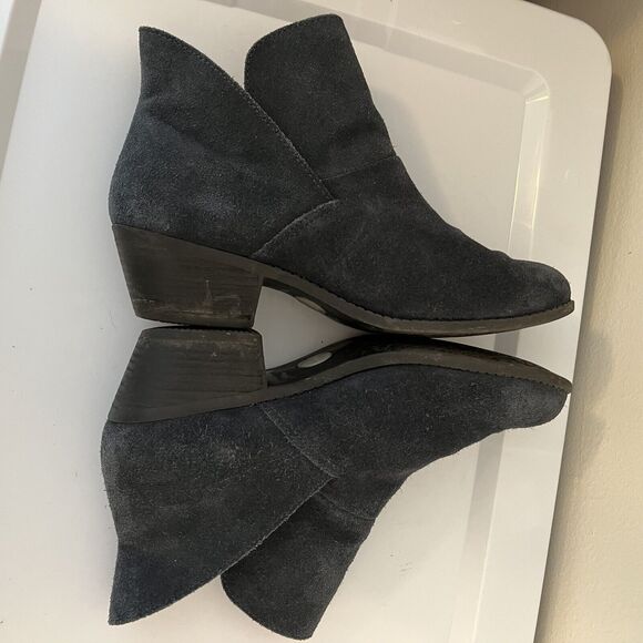 me TOO! ZENA BOOTS Blue Suede Leather Booties Shoes size 8M Ankle‎ Boots READ - Picture 5 of 7